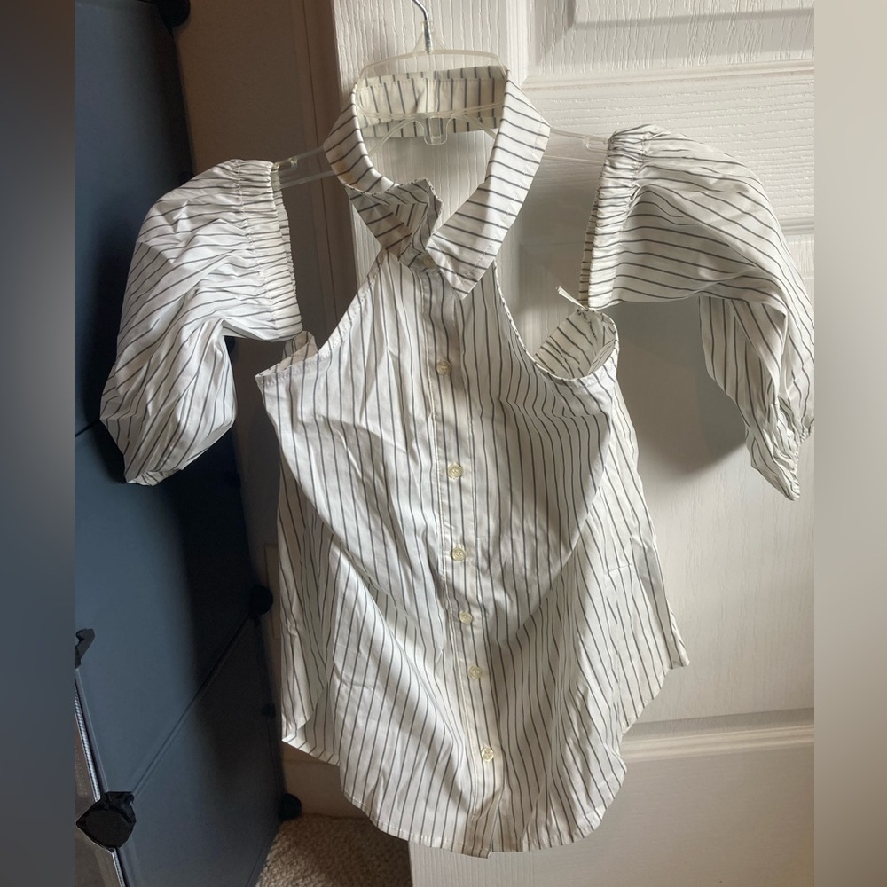Forever 21 White Button Down Shirt with Puff Sleeves